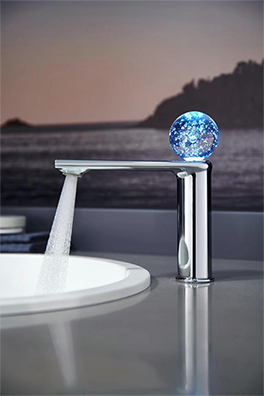 Grifo de lavabo con manija de cristal y luz LED de nuevo diseño